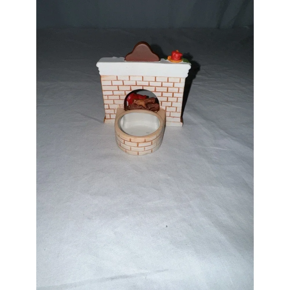 VTG Miniature Fireplace Christmas Teddy Bear Candle Holder Figurine Ceramic 3.5
